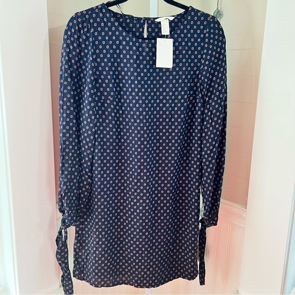 H&M NWT Long Sleeve Mini Dress Puff Sleeves Size 2 Lightweight 100% Viscose - Picture 3 of 13